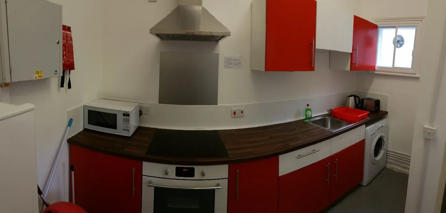 room-in-a-shared-flat-warwick-row-cv1-6a16bcabdd44c