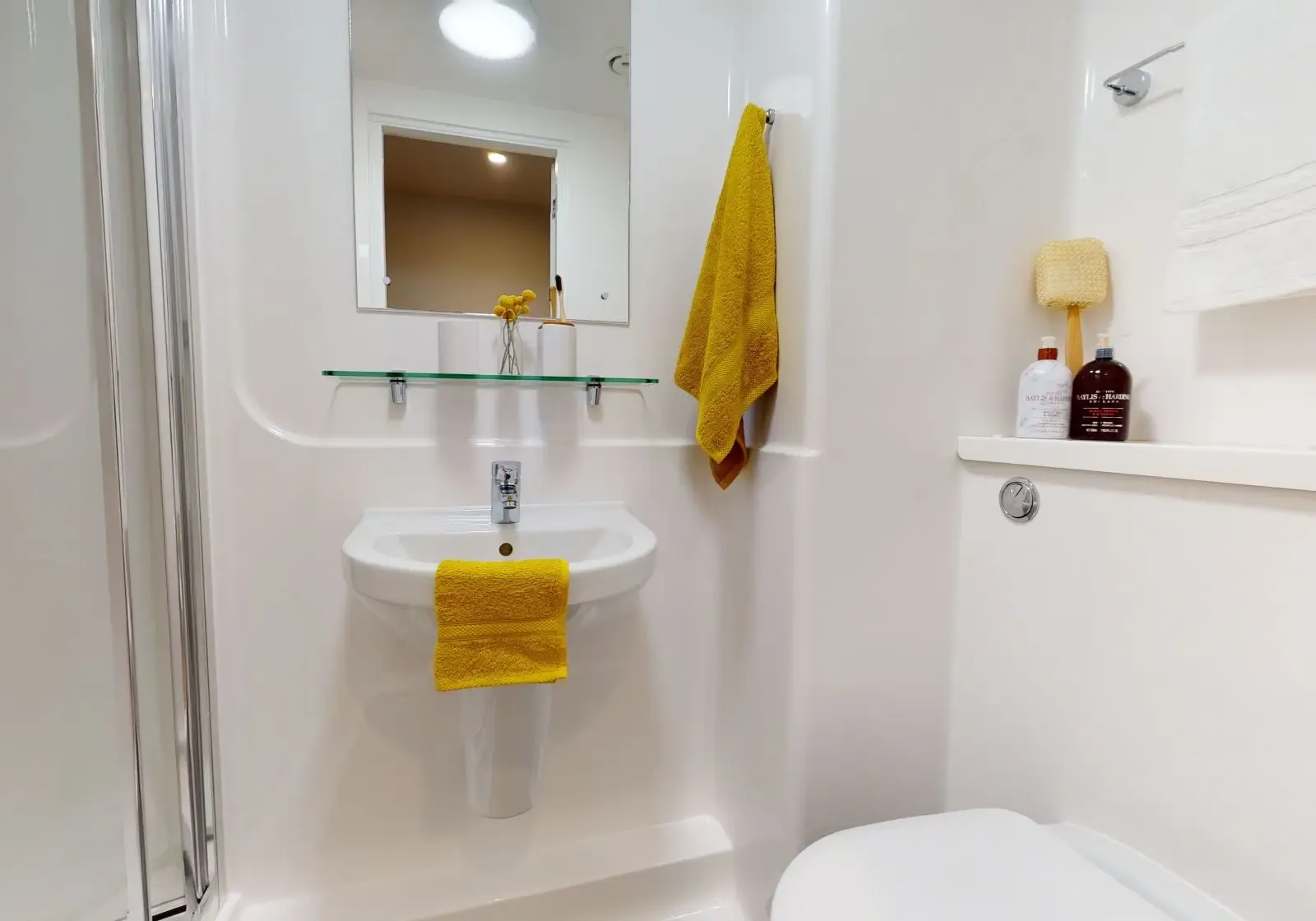 gold-en-suite-plus-6a16c29993f4f