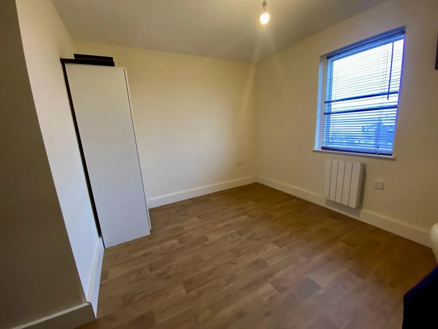 2-rooms-house-of-54m2-in-cardiff-6a17e50569326
