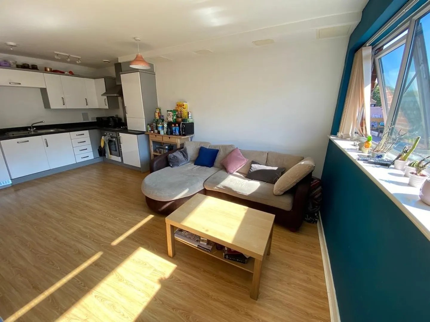 2-rooms-flat-of-10m2-in-london-6a17dbac0c5bf